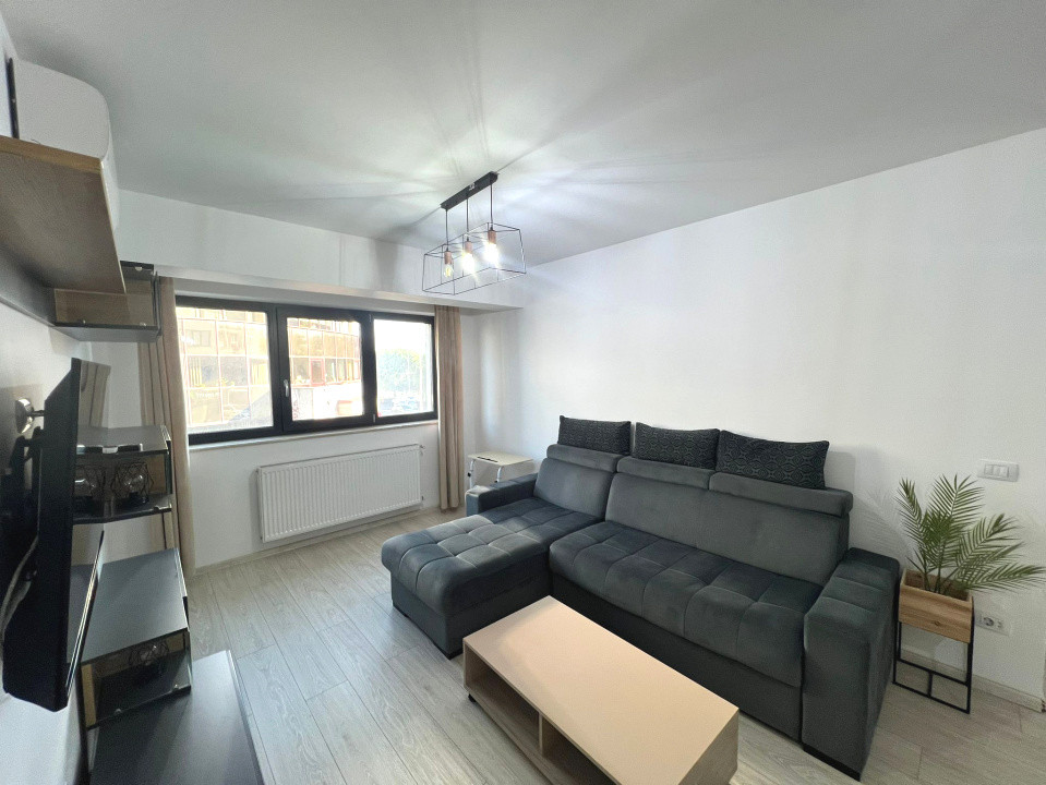 Apartament 3 camere, Bloc Nou, Central