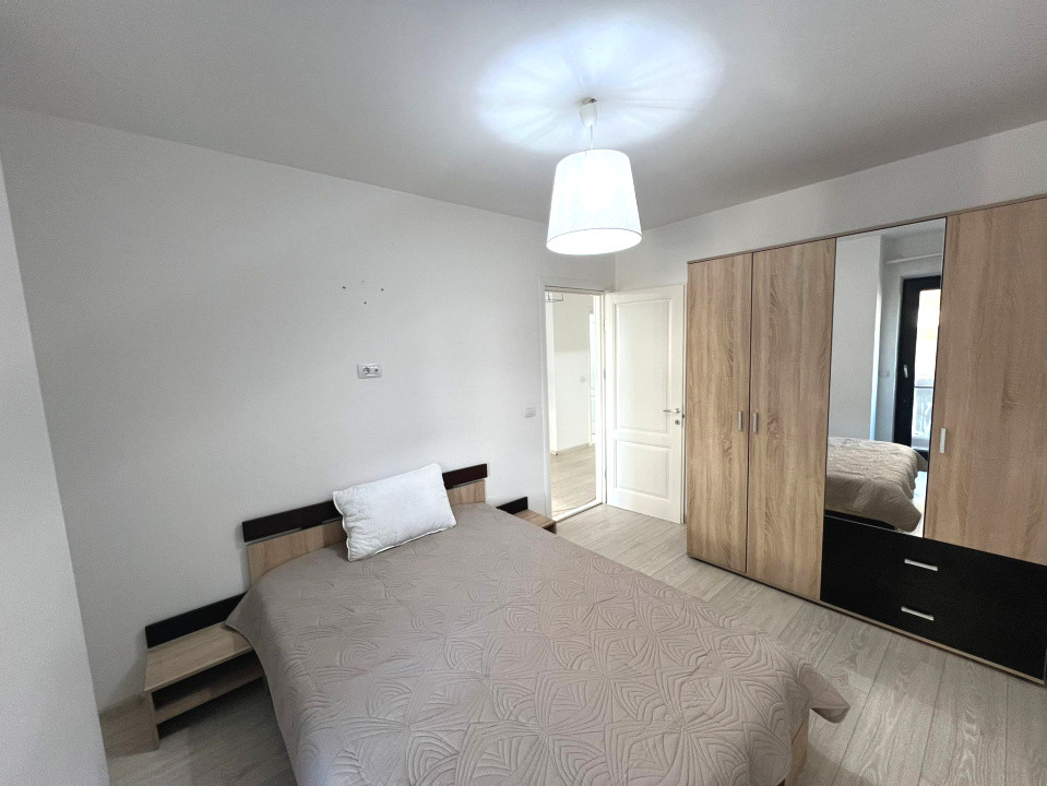 Apartament 3 camere, Bloc Nou, Central