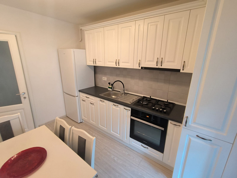 Apartament spre inchiriere, central