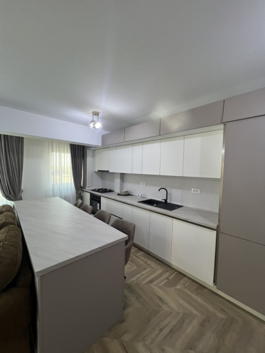 Apartament lux, 3 camere, Stefan cel Mare