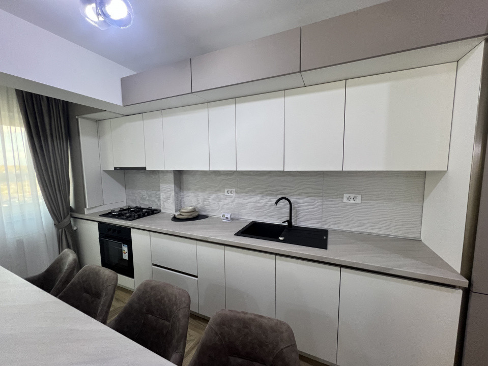 Apartament lux, 3 camere, Stefan cel Mare