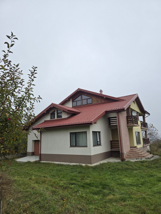 Vila Fantanele pretabila Azil Batrani