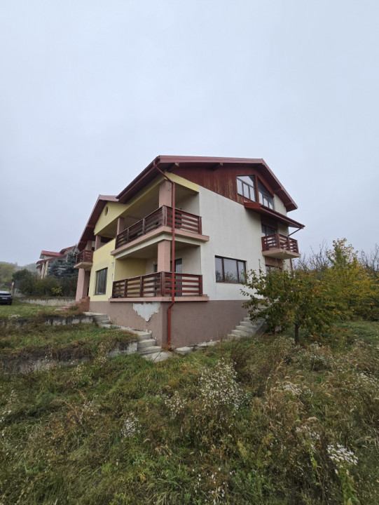 Vila Fantanele pretabila Azil Batrani