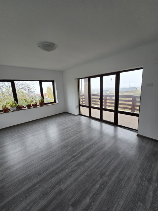 Vila Fantanele pretabila Azil Batrani