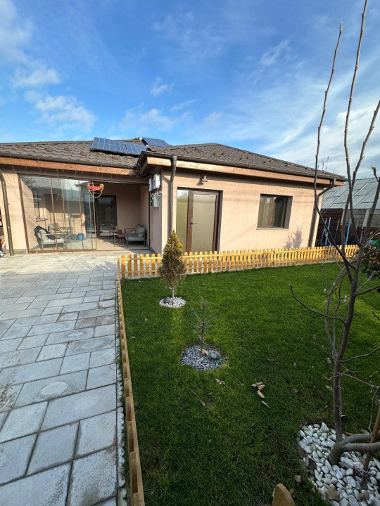 Casa ultramoderna spatioasa Calea Moinesti