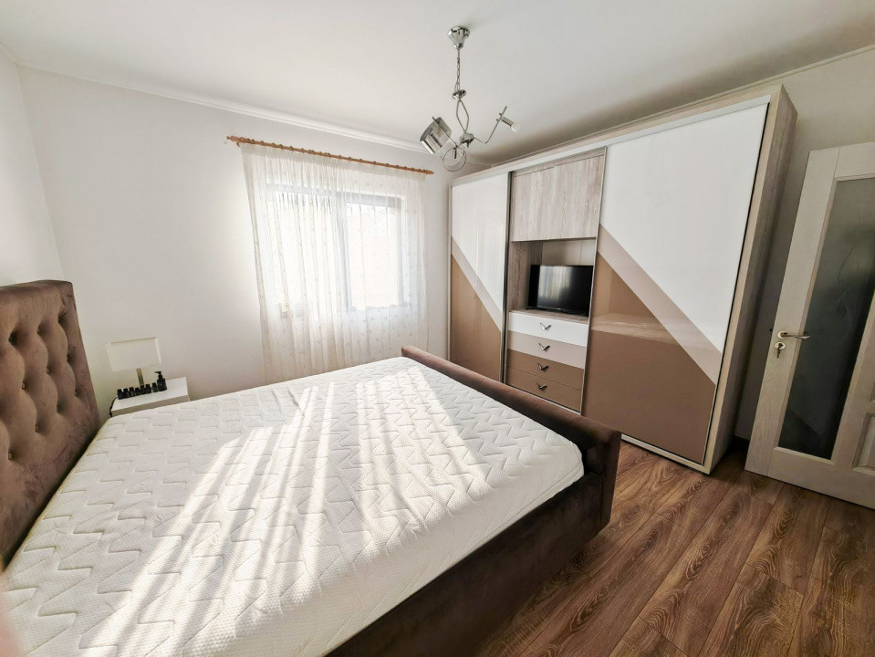 Casa ultramoderna spatioasa Calea Moinesti