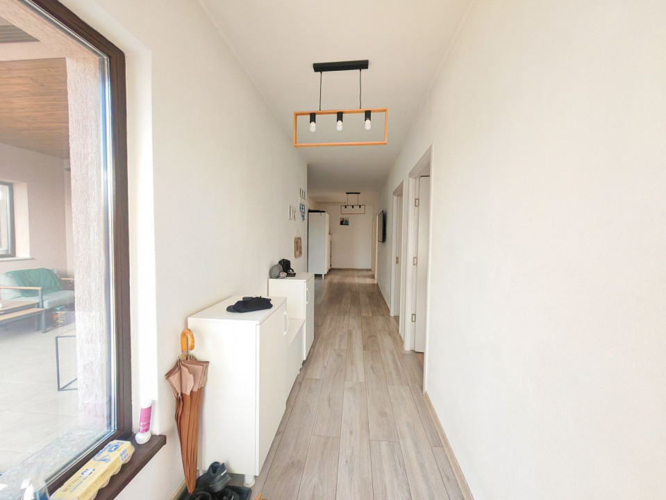 Casa ultramoderna spatioasa Calea Moinesti