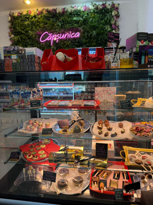 Afacere la cheie – Magazin de tabac + Cofetărie cu laborator propriu, de vânzare