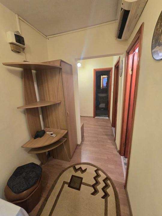  2 decomandate Tipografilor