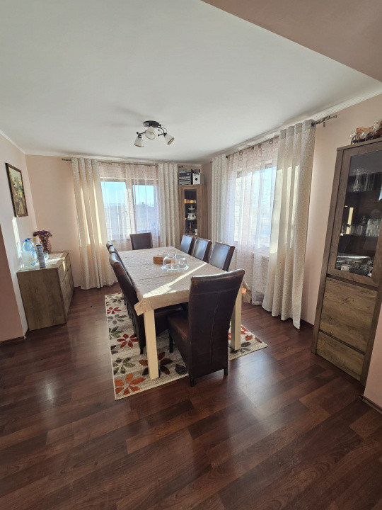 Casa Saucesti  Siretu