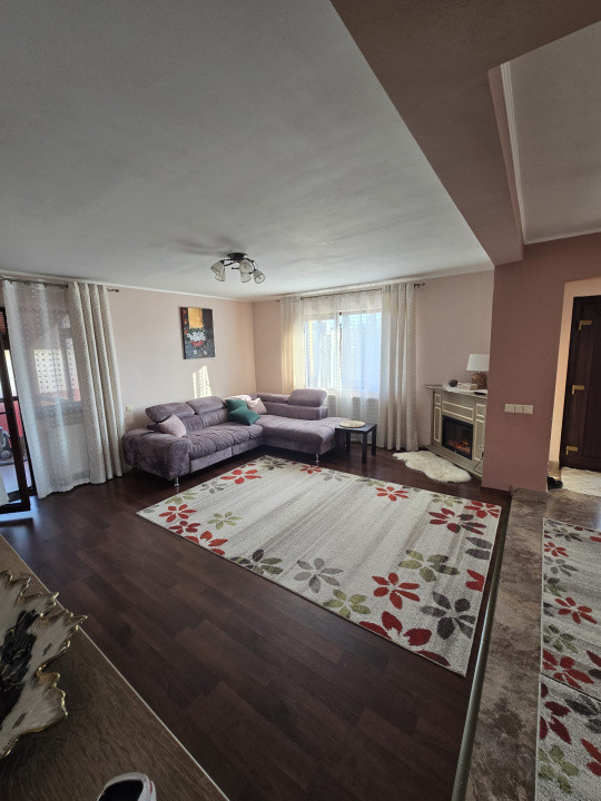 Casa Saucesti  Siretu