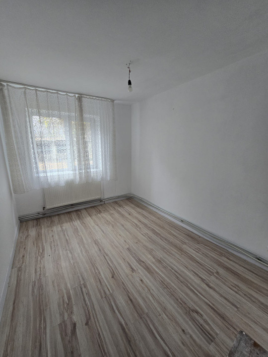 Apartament 2 camere Calea Moldovei