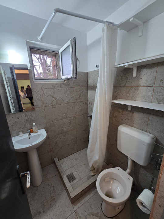 Apartament 2 camere Calea Moldovei