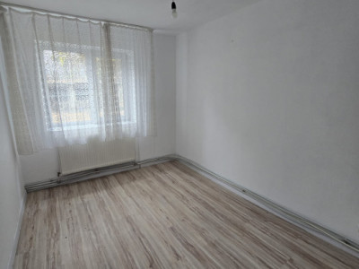 Apartament 2 camere Calea Moldovei