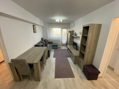 Apartament de inchiriat zona Stefan cel Mare