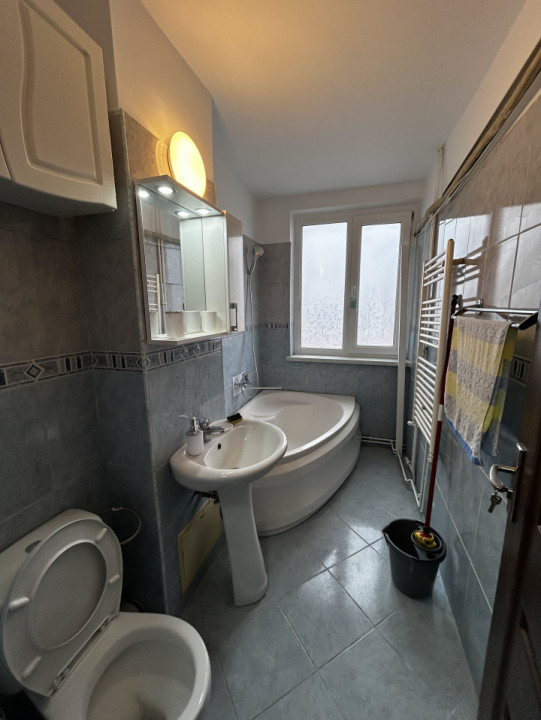 Apartament închiriere Cornișa