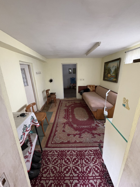 De vânzare casă cu teren în Fântânele 