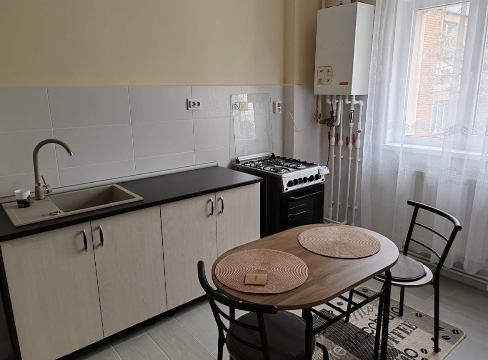 Spre închiriere apartament 2 camere Ultracentral 