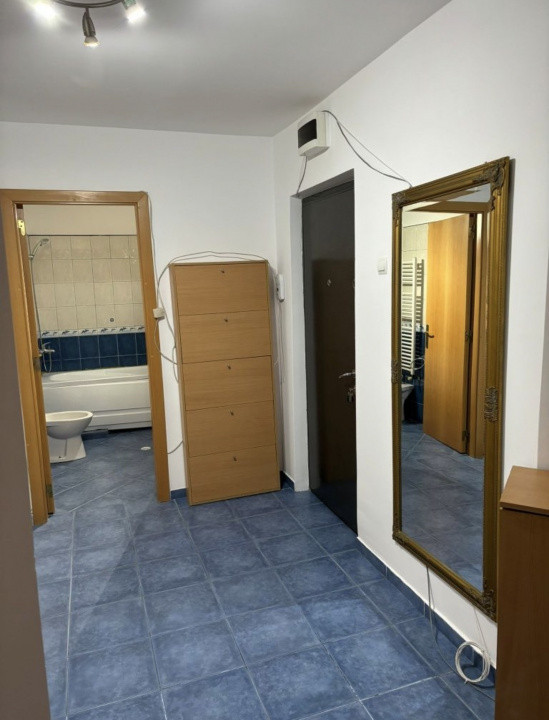 Spre închiriere apartament 2 camere 