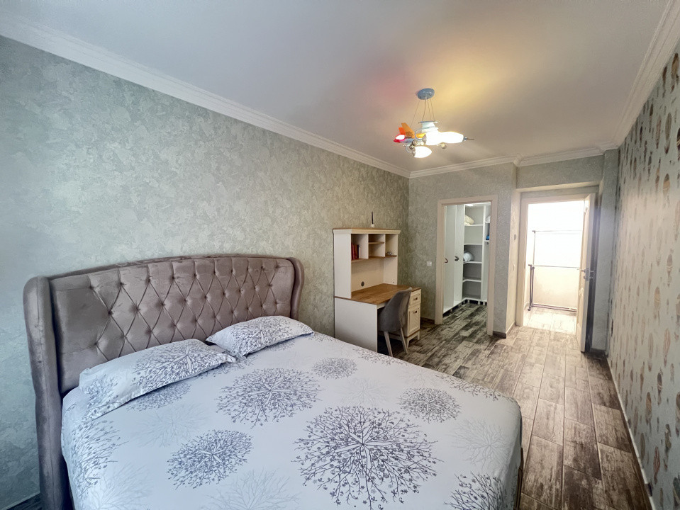 Apartament modern, 3 camere, Bloc Nou, parcare privata