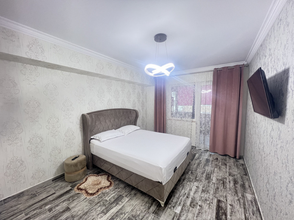 Apartament modern, 3 camere, Bloc Nou, parcare privata