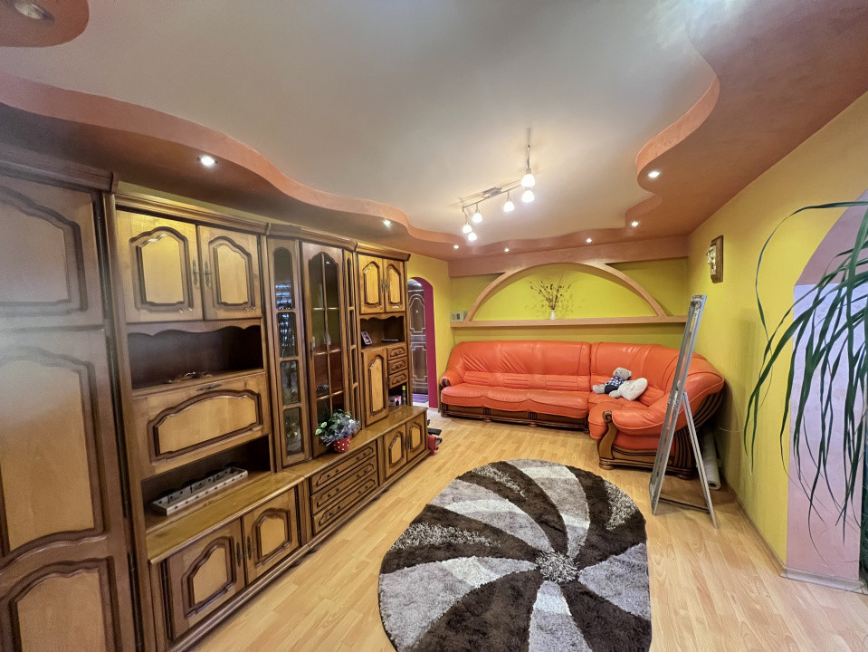 Apartament 3 camere decomandate, Nord