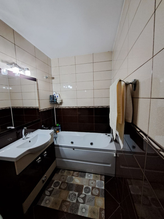 Apartament 3 camere, Parcul Tradafirilor