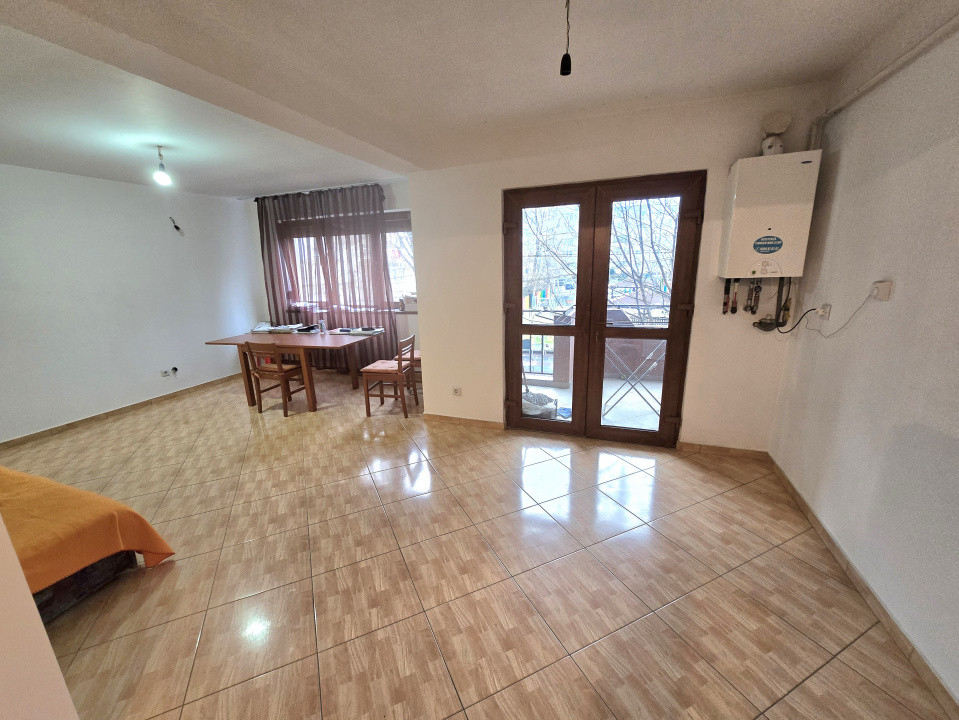 Ap. 3 camere, et.1 bloc nou