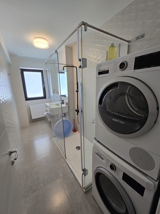 Apartament cu vedere spre Lac