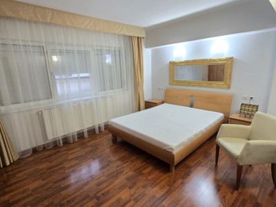 Apartament la inaltime, de inchiriat