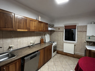 Închiriere apartament 3 camere | Zona Nord