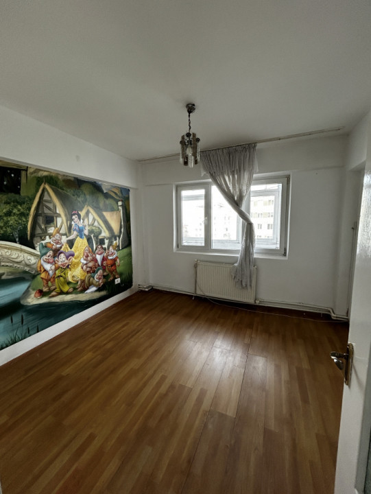 Apartament 3 camere de închiriat – Zona Narcisa