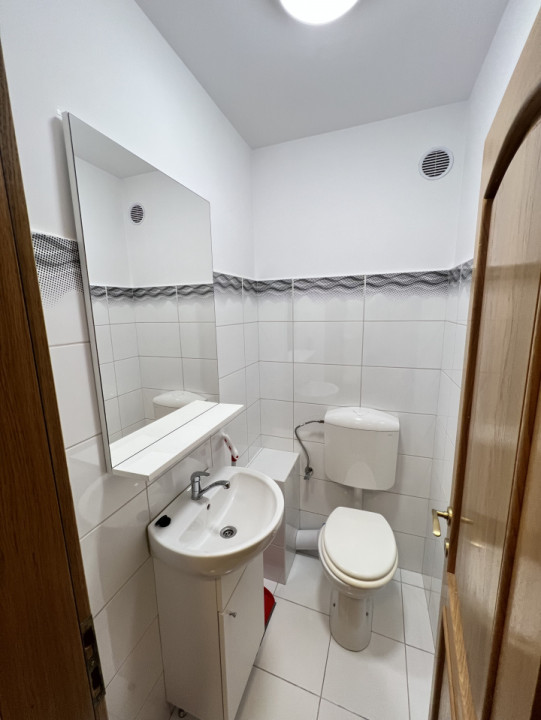 Apartament 3 camere, Central