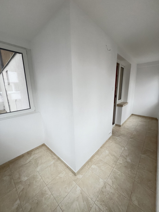 Apartament 3 camere, Central