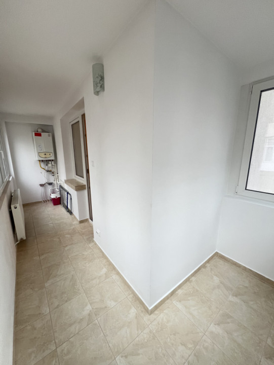 Apartament 3 camere, Central