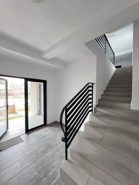 Garsonieră modernă, Bloc Nou,  Mioritei