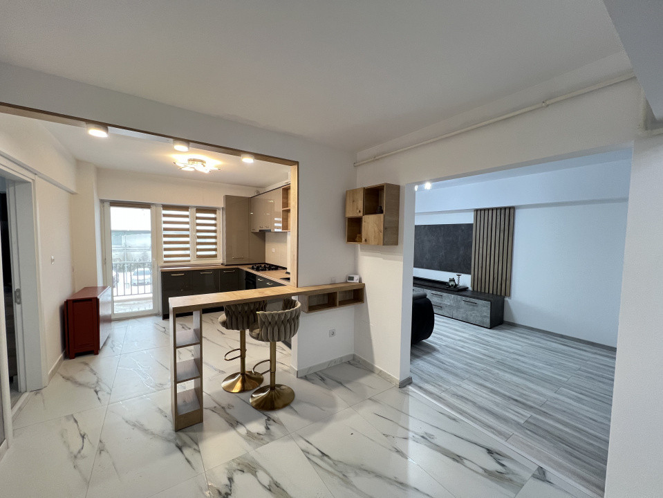 Apartament 2 camere, Bloc Nou - Prima Inchiriere