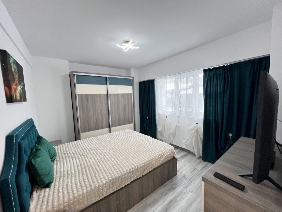 Apartament 2 camere, Bloc Nou - Prima Inchiriere