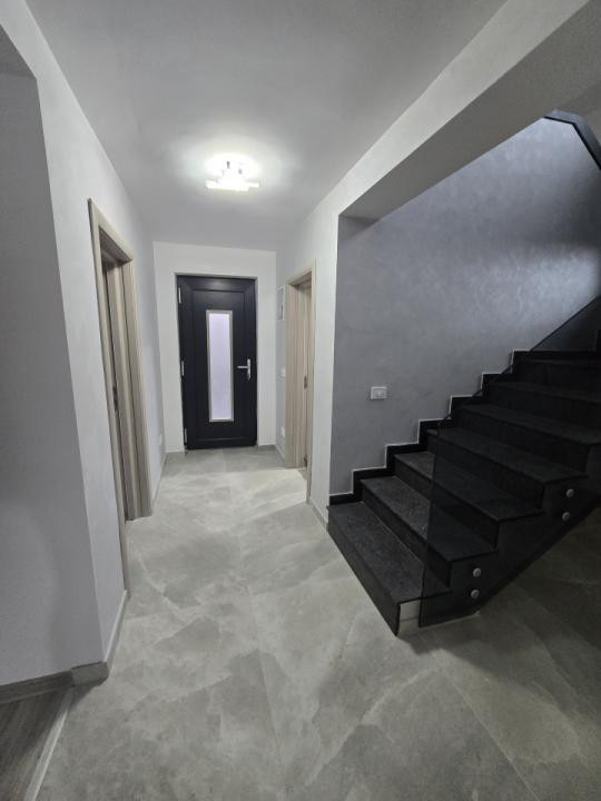 Vilă modernă premium, 2 min de Mall