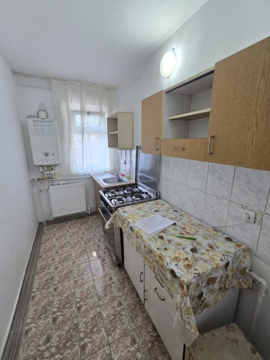 Apartament 2 camere Miron Costin