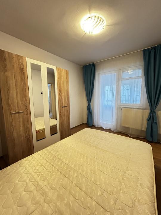 Apartament 2 camere de închiriat | Zona Tic-Tac