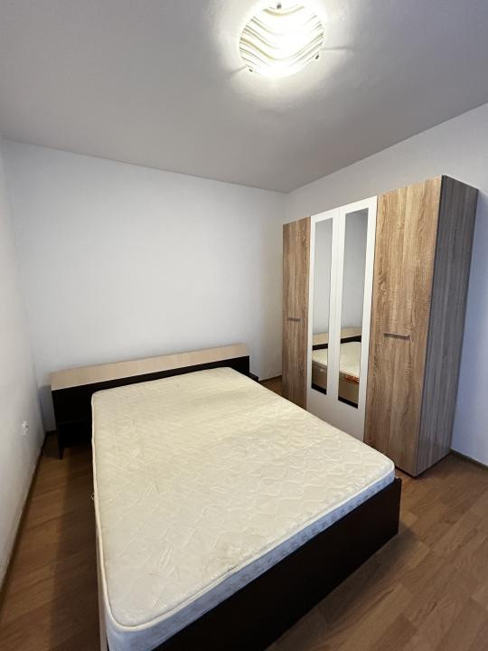 Apartament 2 camere de închiriat | Zona Tic-Tac