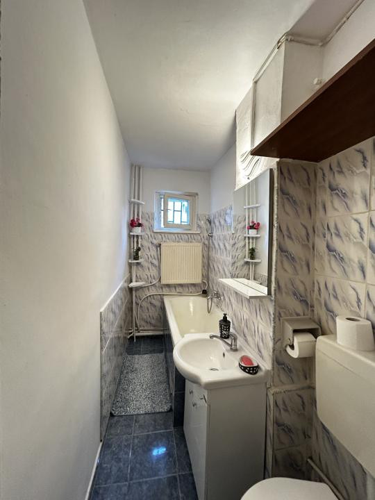 Apartament 2 camere de închiriat | Zona Tic-Tac