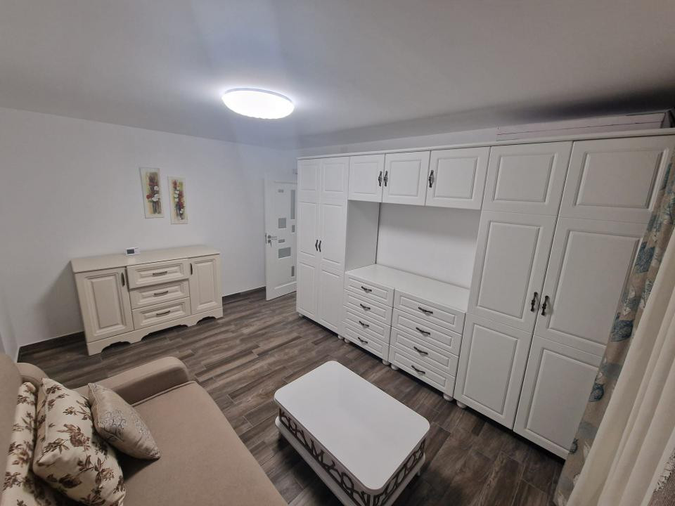 Apartament 3 camere, modern, Mioritei