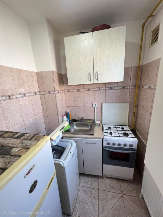 Garsoniera in bloc de apartamente, Milcov