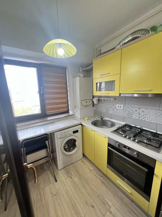 Apartament tip studio, zona Arena Mall, Bacău