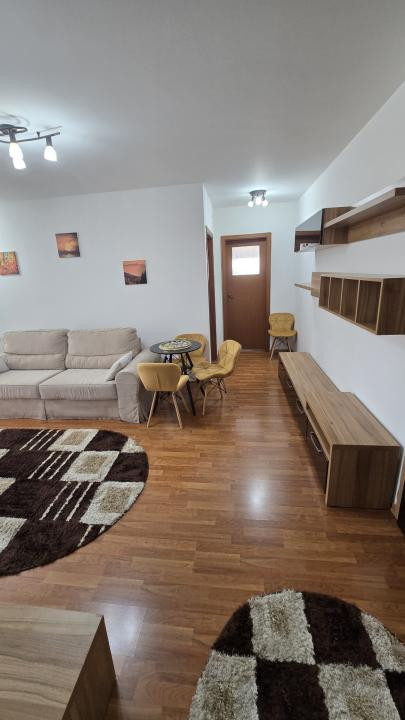 Apartament 2 camere Adama