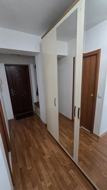 Apartament 2 camere Adama