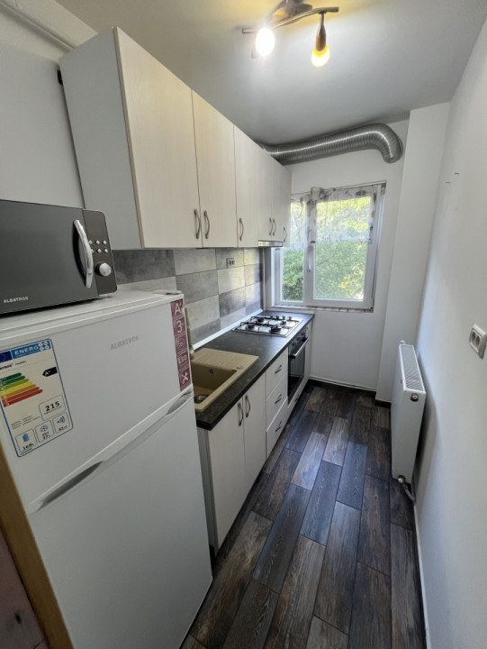 Apartament 2 camere, et 2, de vânzare 