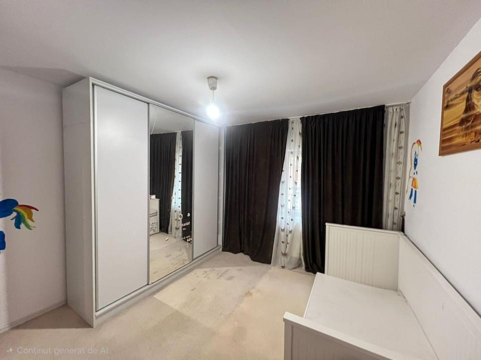 Apartament 3 camere, decomandate, Nord